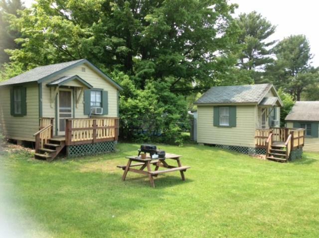 Fair Wind Motel And Cottages Clayton Exteriér fotografie